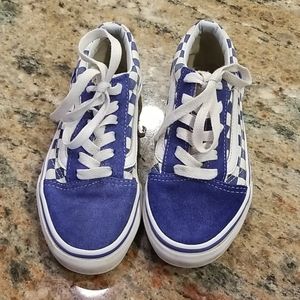Gently used Van's boys 1